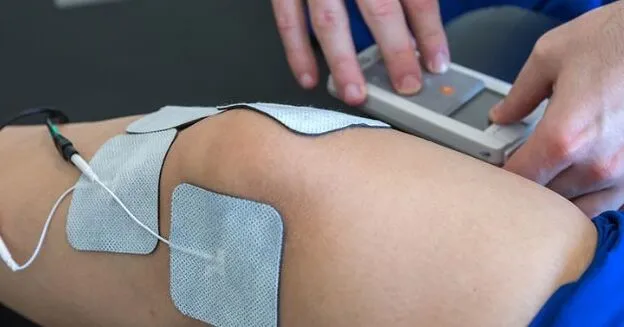 tens-and-ems-how-they-compare-in-pain-management